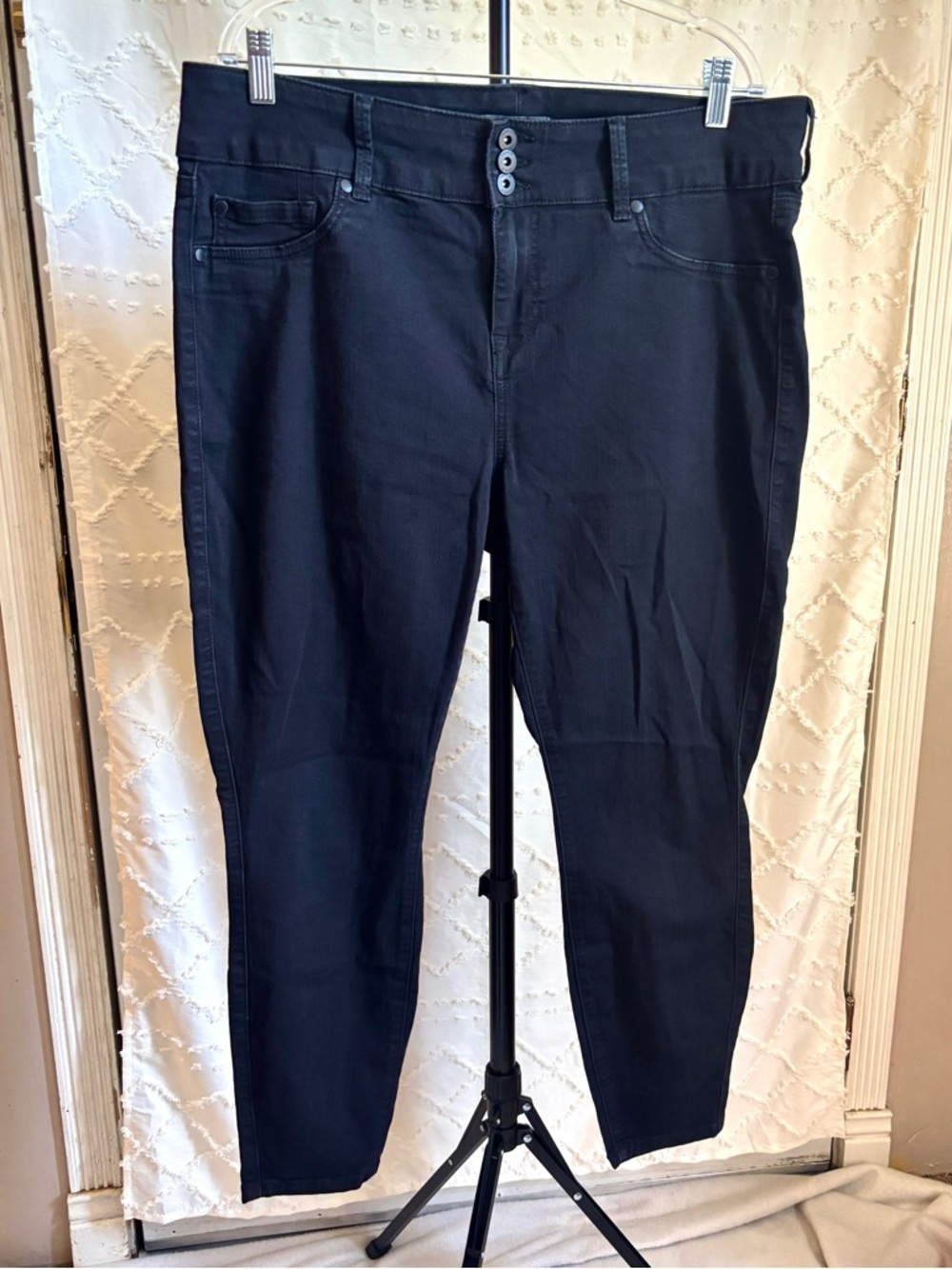 Torrid Black Jegging Size 18 Short High Rise Stretch Plus Size